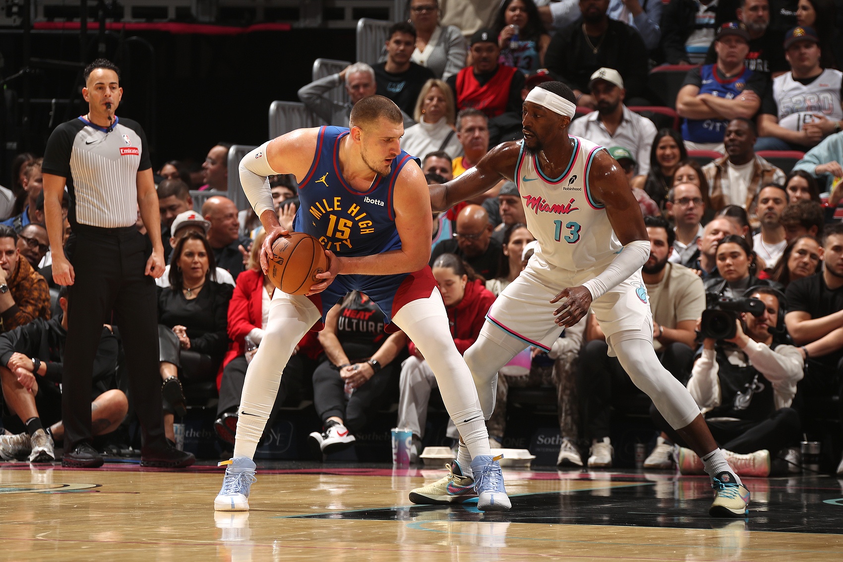 Skip:东契奇&库里等人拿83分我都接受 但场均18分的阿德巴约不行